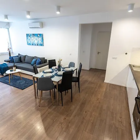 Gems Of - Sapphire Appartement *