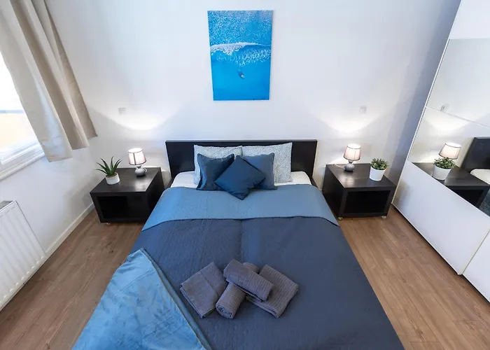 Gems Of - Sapphire Apartmán *