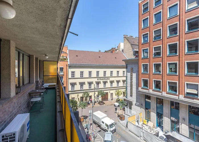 Gems Of - Sapphire Apartmán Budapešť